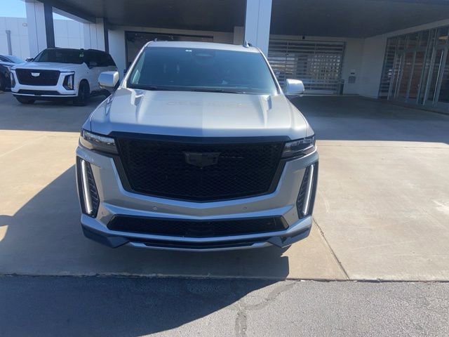 Used 2023 Cadillac Escalade V w/ Heavy-Duty Trailer Package image 17