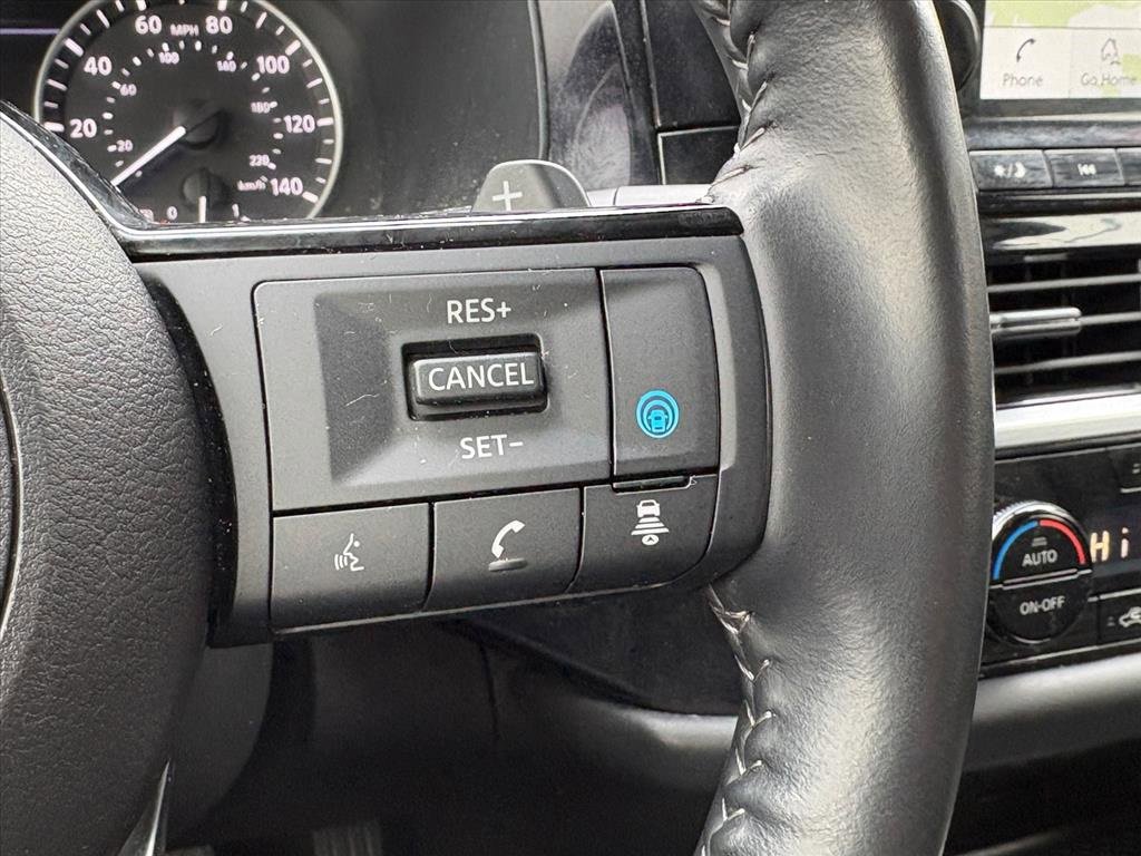 Certified 2024 Nissan Pathfinder SL image 17