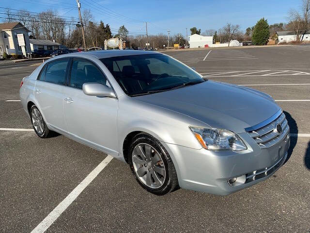 Used 2005 Toyota Avalon Touring image 9