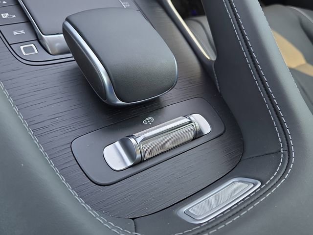 New 2025 Mercedes-Benz GLS 580 4MATIC image 17