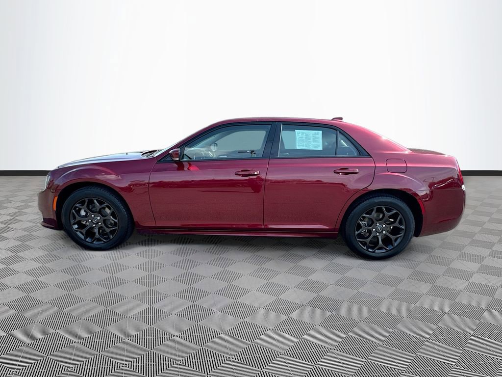 Used 2022 Chrysler 300 Touring L w/ Popular Equipment Group AWD/4WD image 38