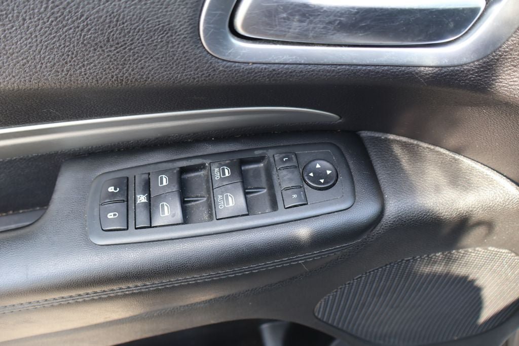 Used 2020 Dodge Durango AWD image 11