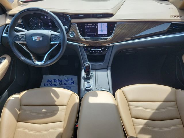 Used 2025 Cadillac XT6 Premium Luxury w/ Platinum Package AWD/4WD image 16