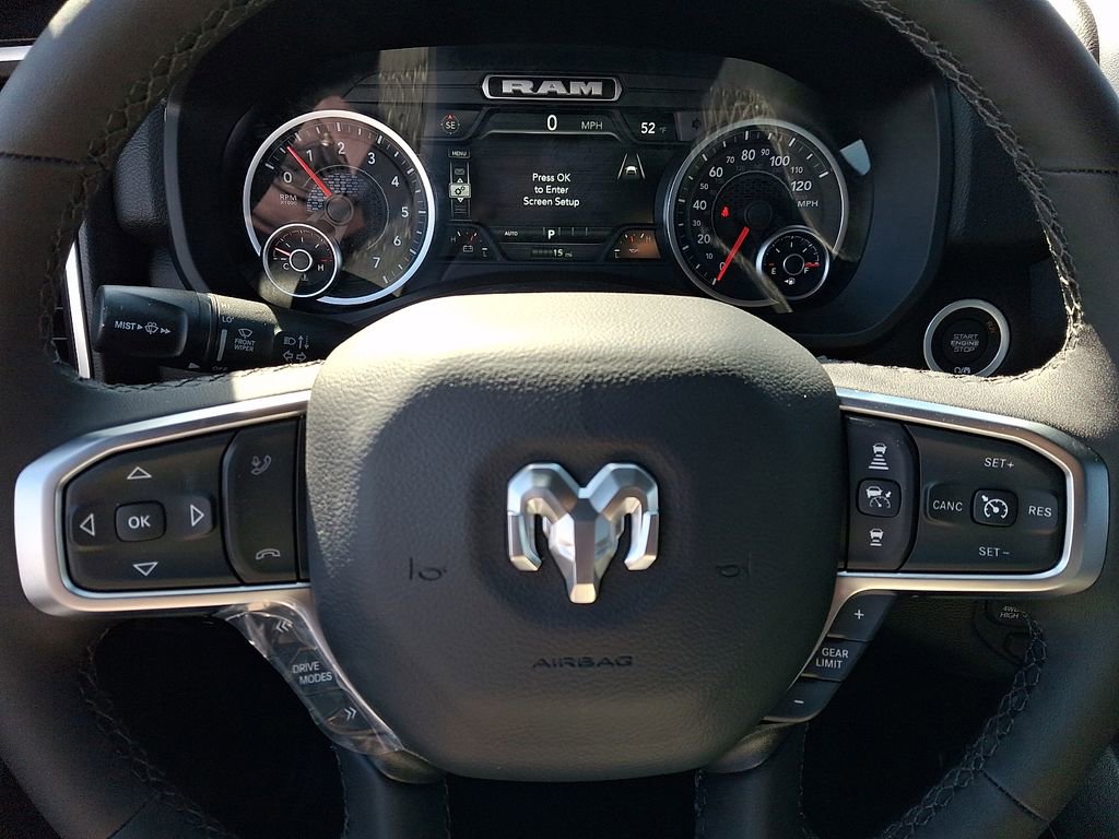 New 2026 RAM 1500 4x4 Crew Cab image 10