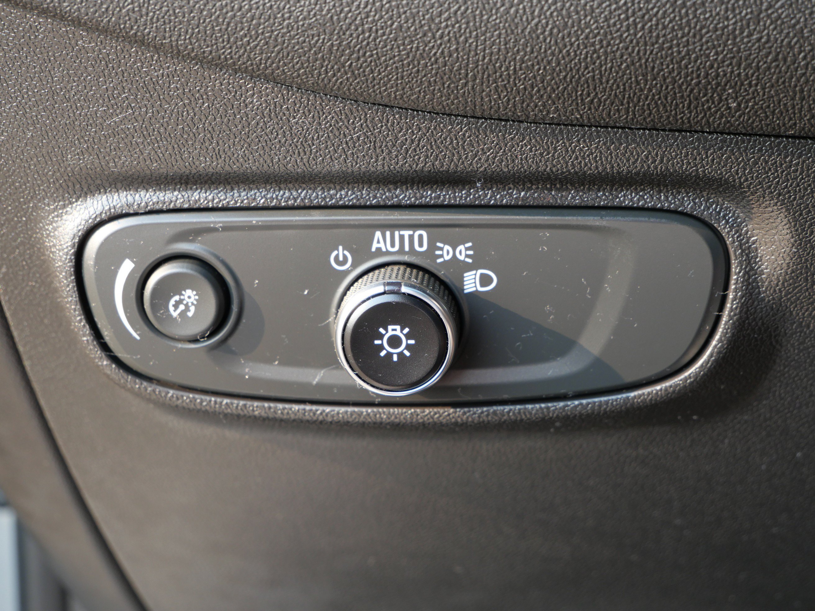 Certified 2023 Chevrolet Equinox LT FWD image 21