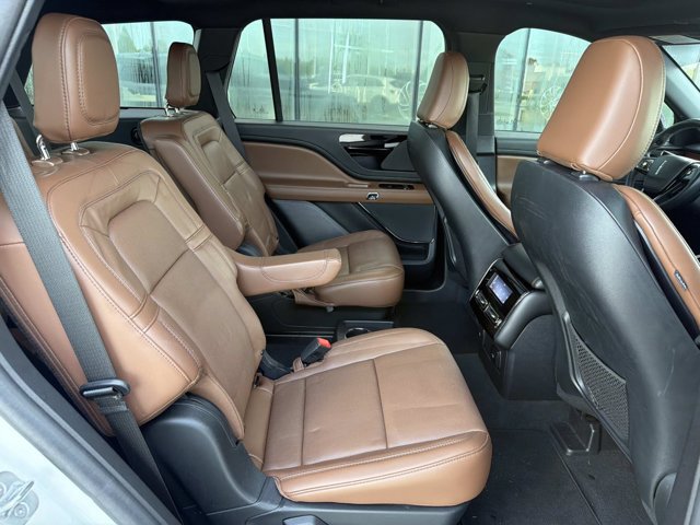 Certified 2023 Lincoln Aviator Reserve w/ Equipment Group 201A RWD image 23
