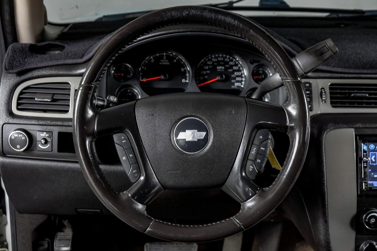 Used 2009 Chevrolet Tahoe LS image 16