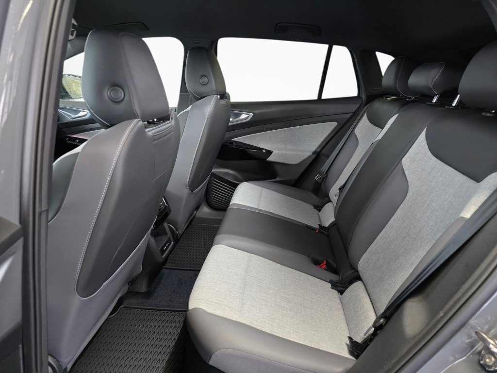 New 2026 Volkswagen ID.4 Pro AWD/4WD image 27