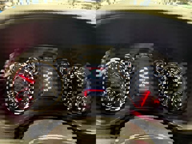 New 2026 RAM 1500 4x4 Crew Cab image 13