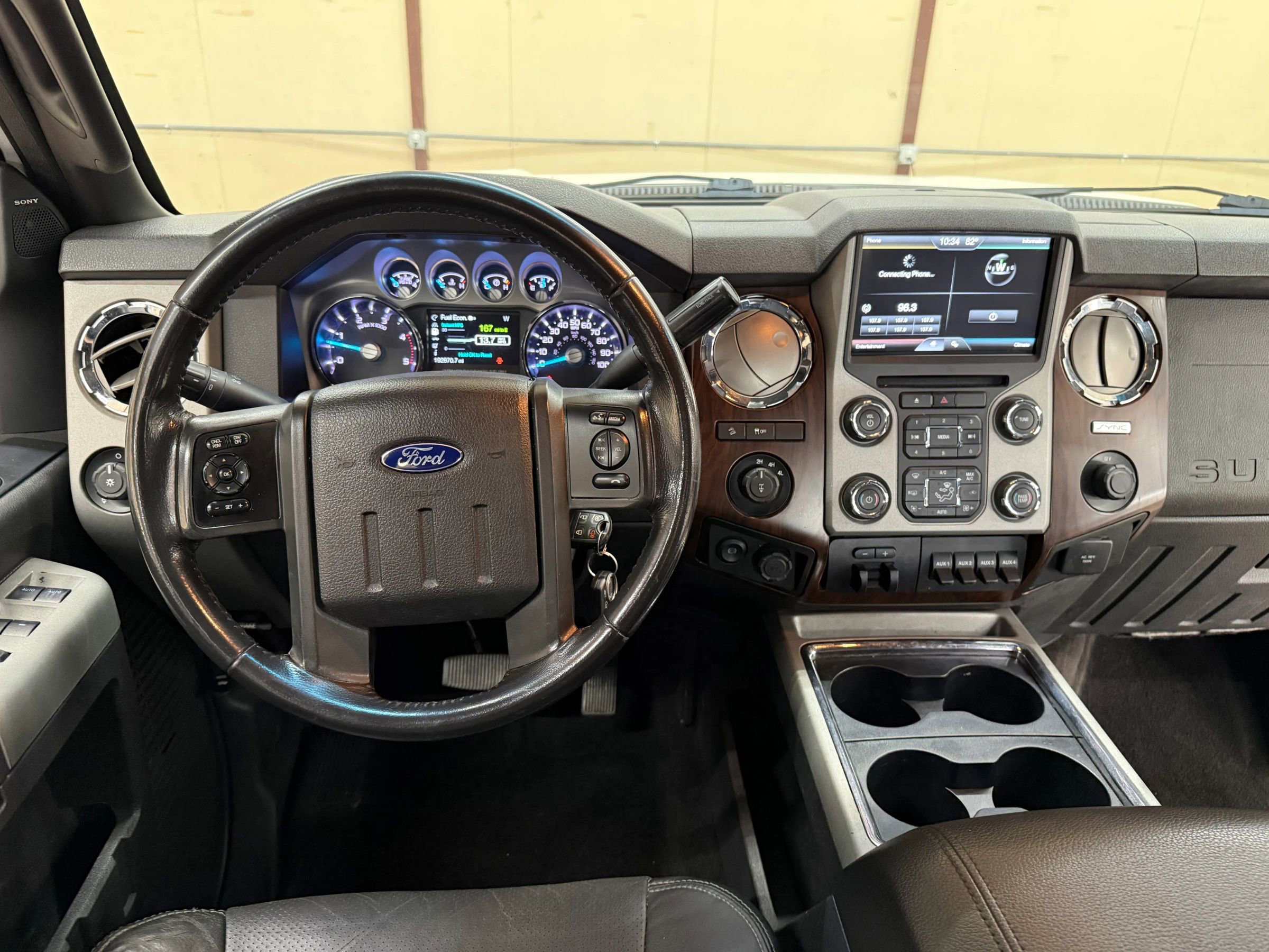 Used 2015 Ford F250 Lariat w/ FX4 Off-Road Package AWD/4WD image 10