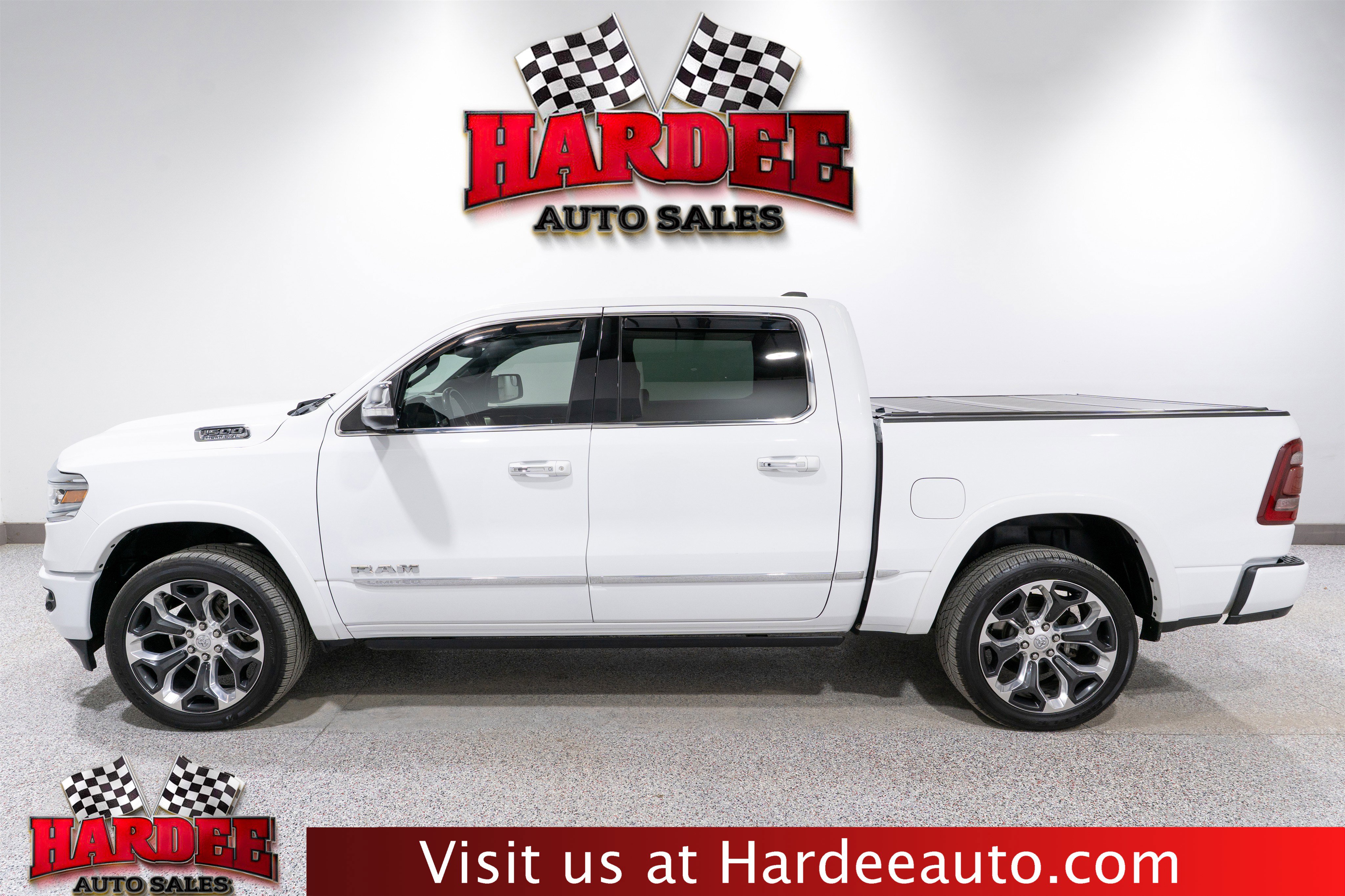 Used 2020 RAM 1500 Limited AWD/4WD image 1