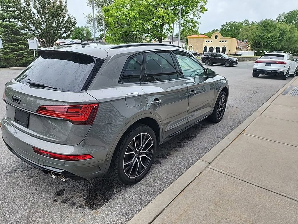 Used 2023 Audi SQ5 Prestige AWD/4WD image 10