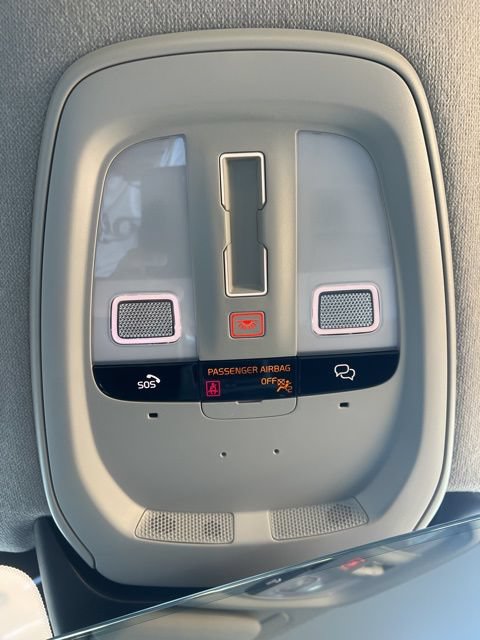New 2026 Volvo XC40 B5 Ultra w/ Climate Package AWD/4WD image 18