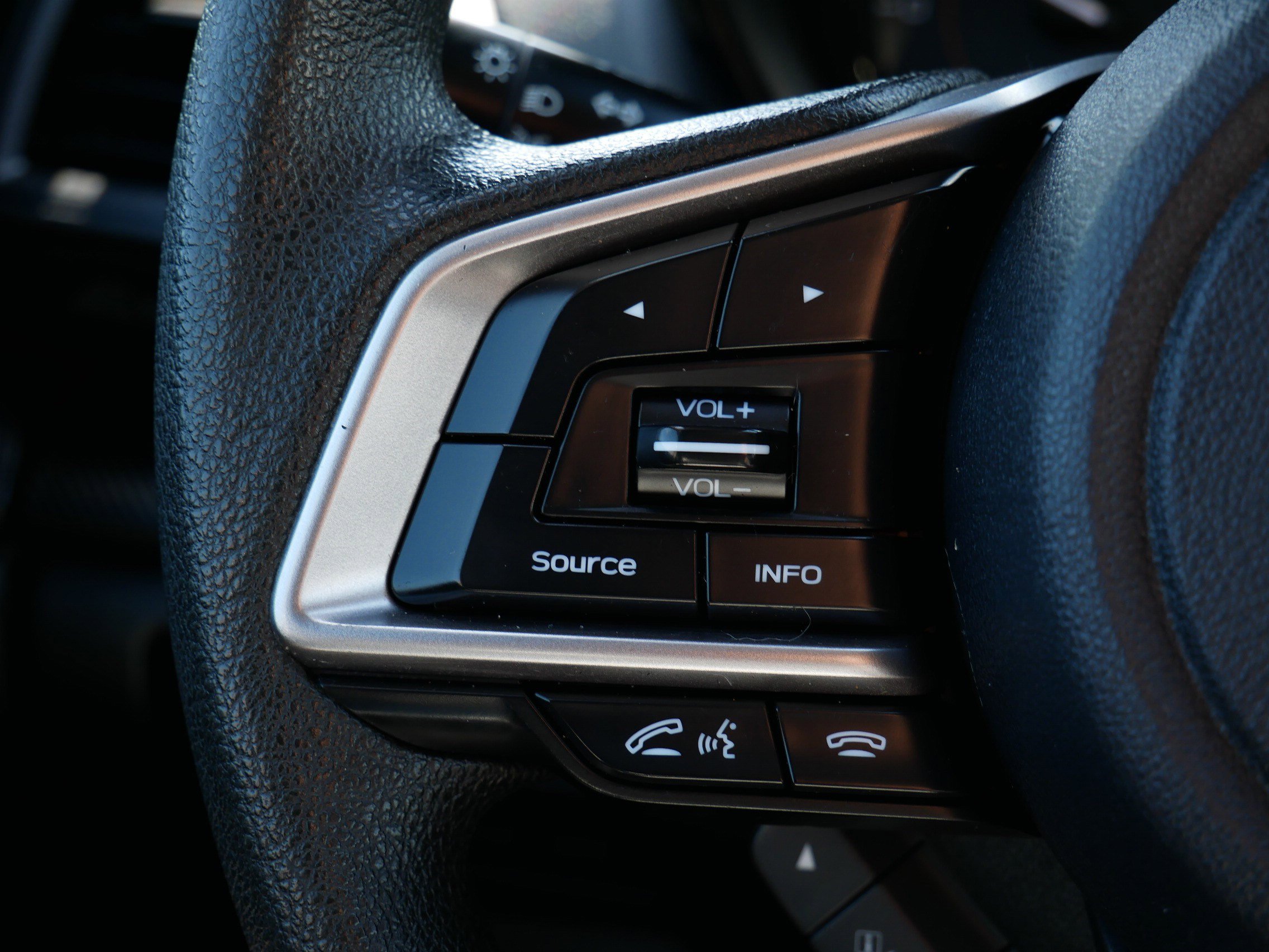 Used 2023 Subaru Crosstrek 2.0i image 28