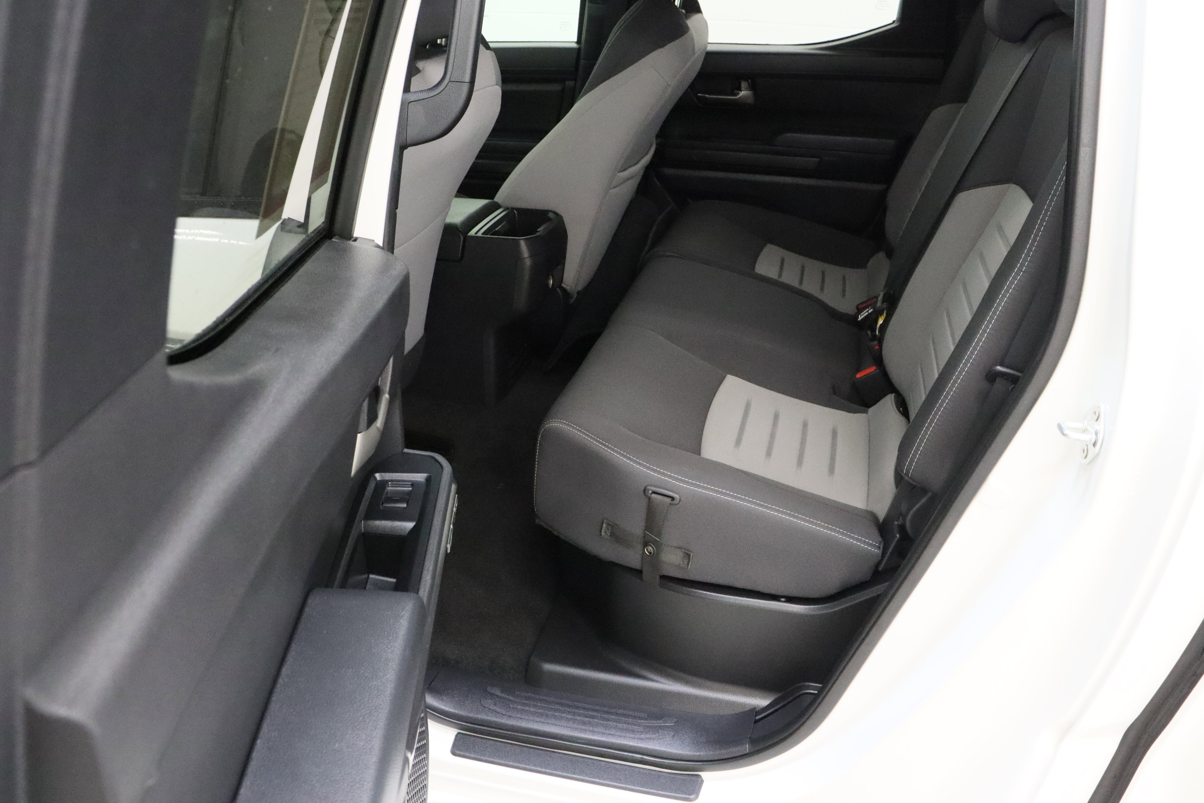 Certified 2024 Toyota Tacoma TRD Sport AWD/4WD image 28