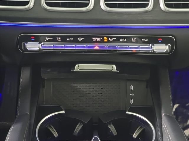 Used 2026 Mercedes-Benz GLS 450 4MATIC image 23