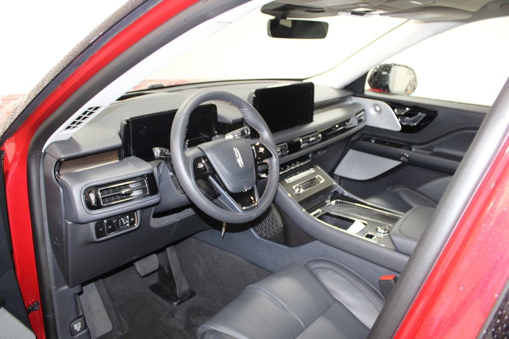 New 2026 Lincoln Aviator Reserve w/ Luxury Package RWD image 23