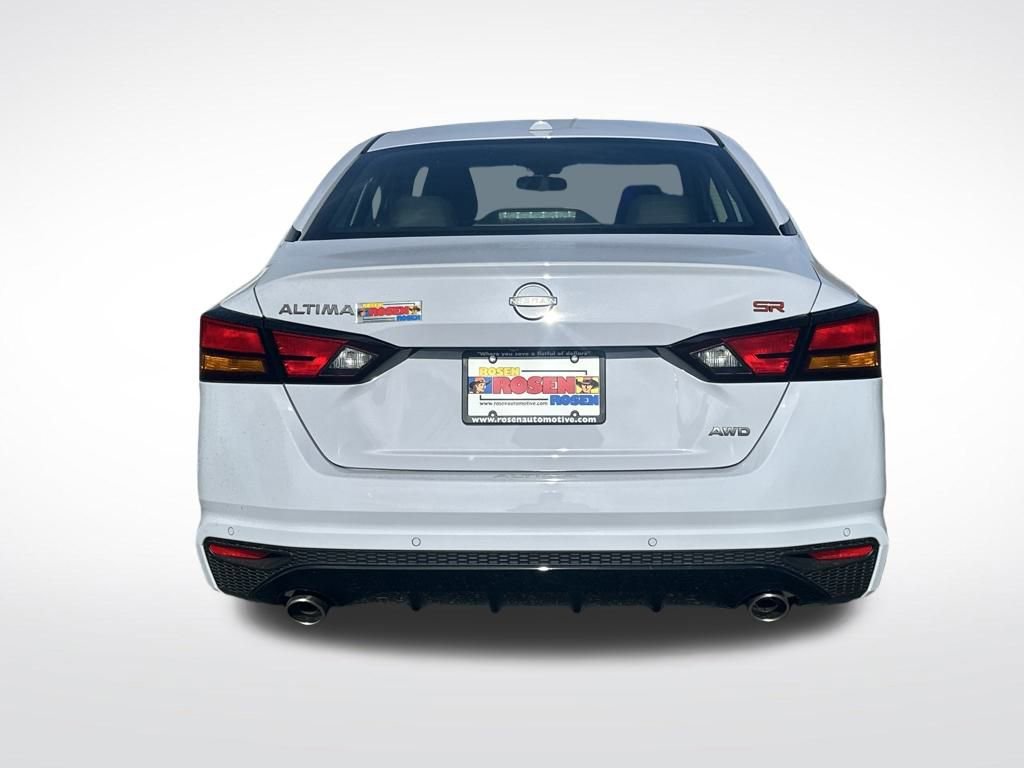 New 2025 Nissan Altima 2.5 SR w/ SR Premium Package image 4