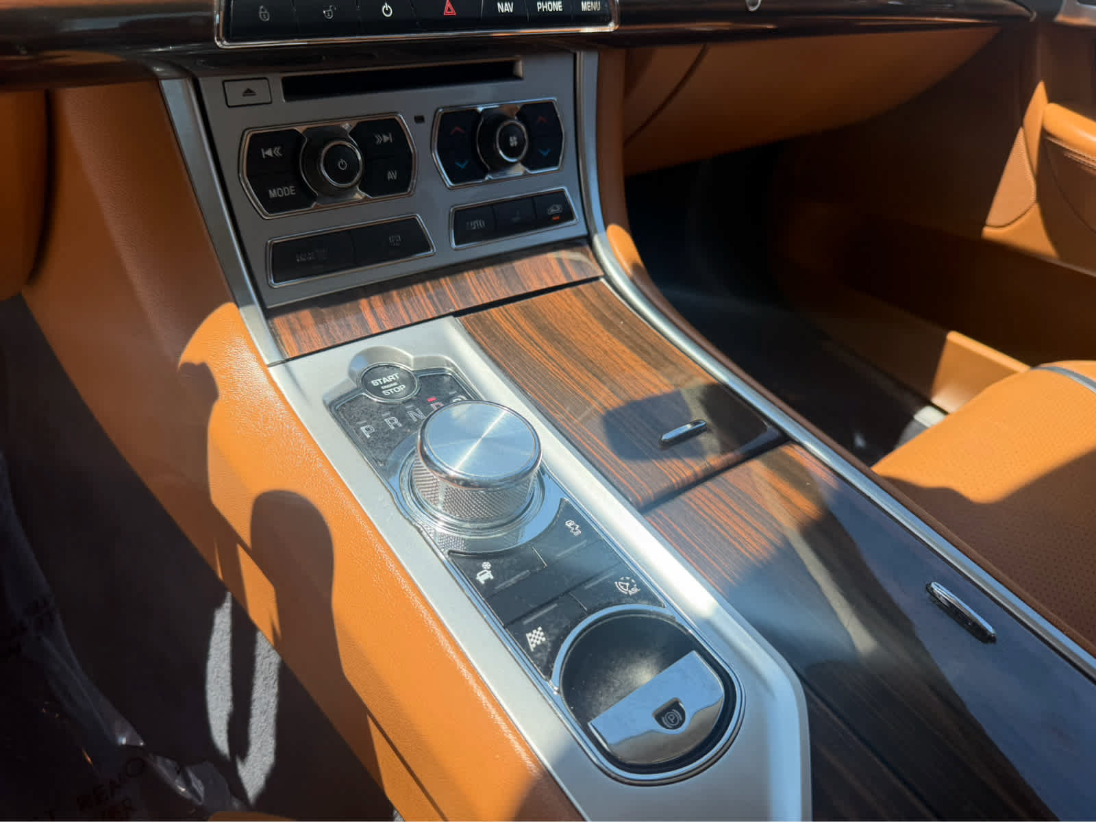 Used 2012 Jaguar XF Portfolio RWD image 18