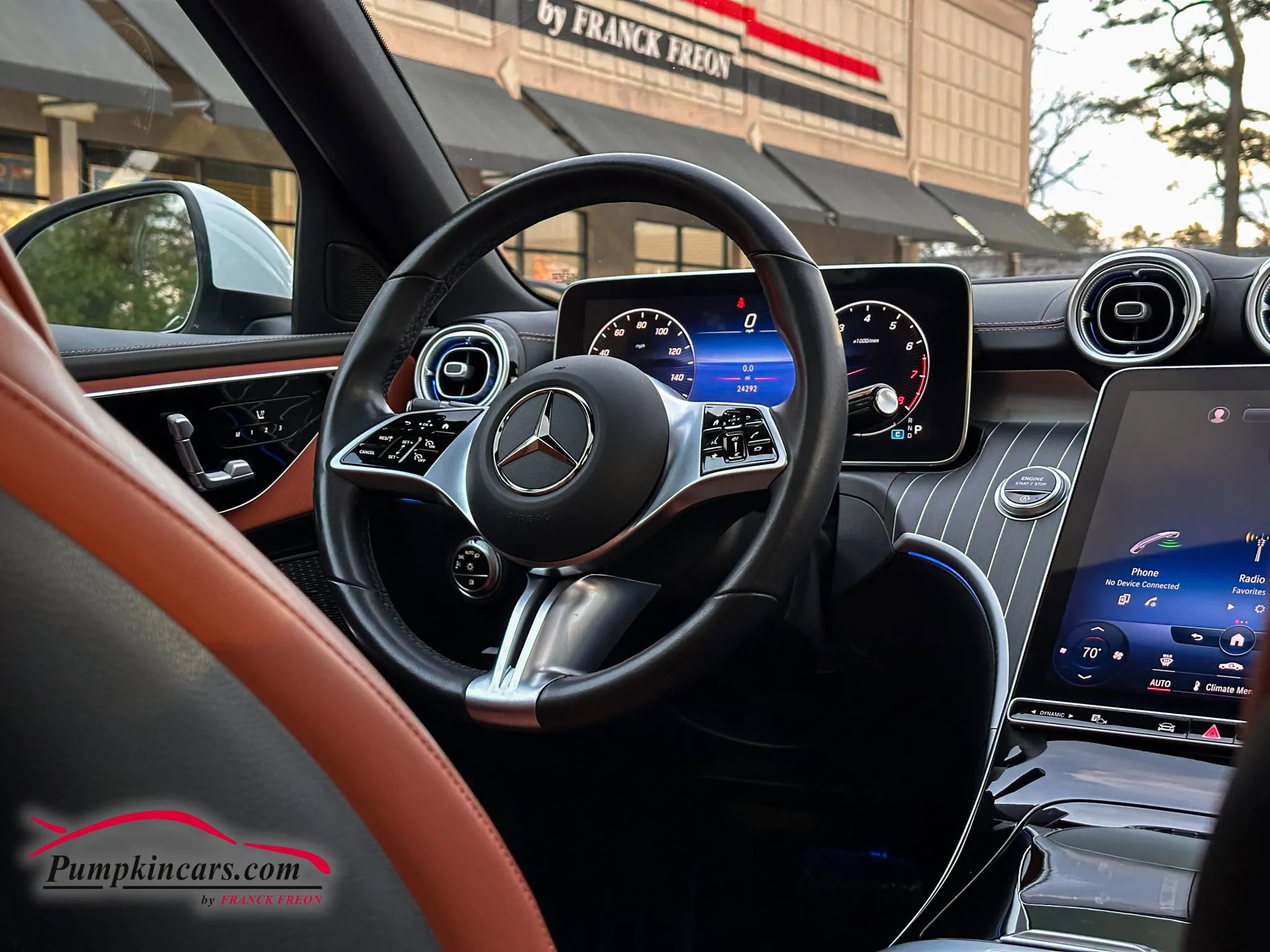 Used 2022 Mercedes-Benz C 300 4MATIC Sedan w/ Exclusive Trim Package image 10