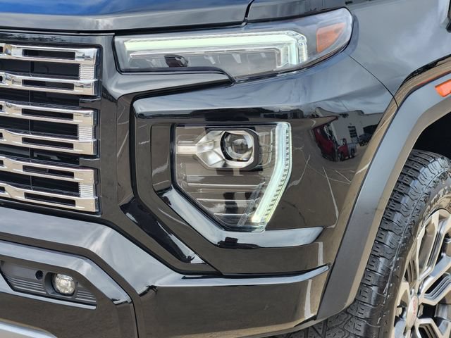 Used 2024 GMC Canyon Denali AWD/4WD image 17