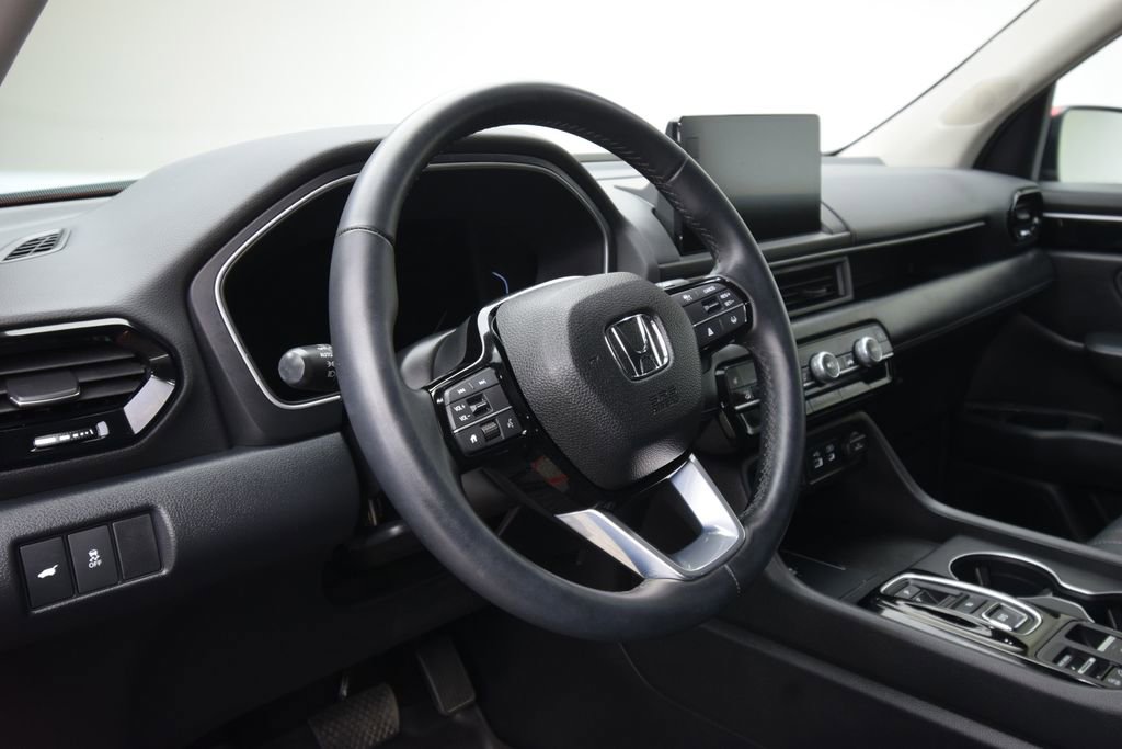 Used 2025 Honda Pilot EX-L image 14