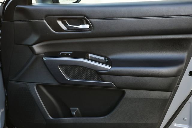 Used 2023 Nissan Pathfinder SL w/ SL Premium Package image 32