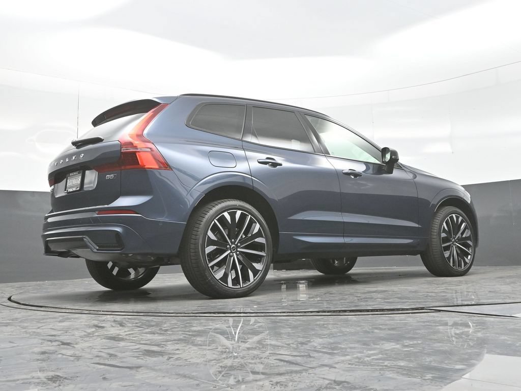 New 2026 Volvo XC60 B5 Ultra w/ Climate Package AWD/4WD image 29