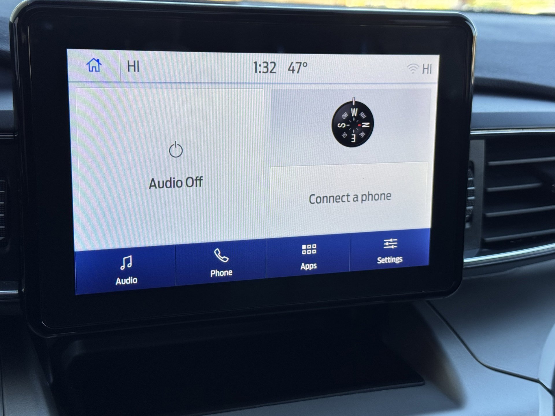 Used 2022 Ford Explorer XLT w/ Equipment Group 202A image 29