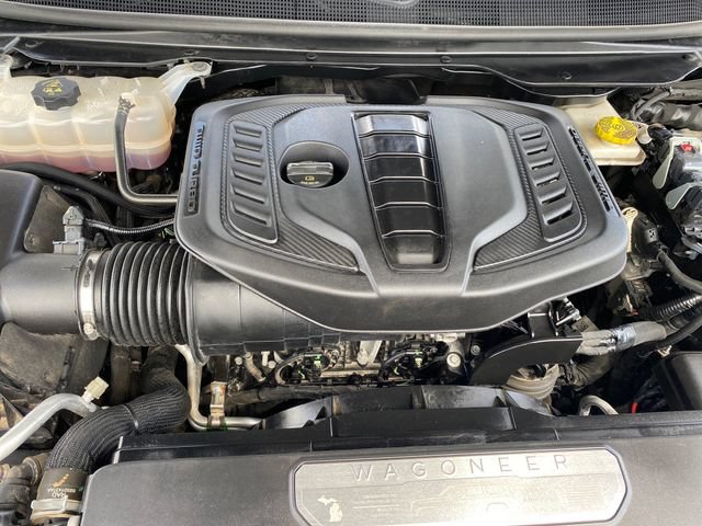 Used 2023 Jeep Wagoneer Series III w/ Preferred Equipment Group AWD/4WD image 22