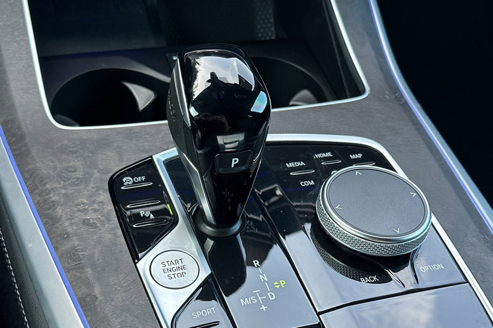 Certified 2023 BMW X5 sDrive40i w/ Climate Comfort Package image 27