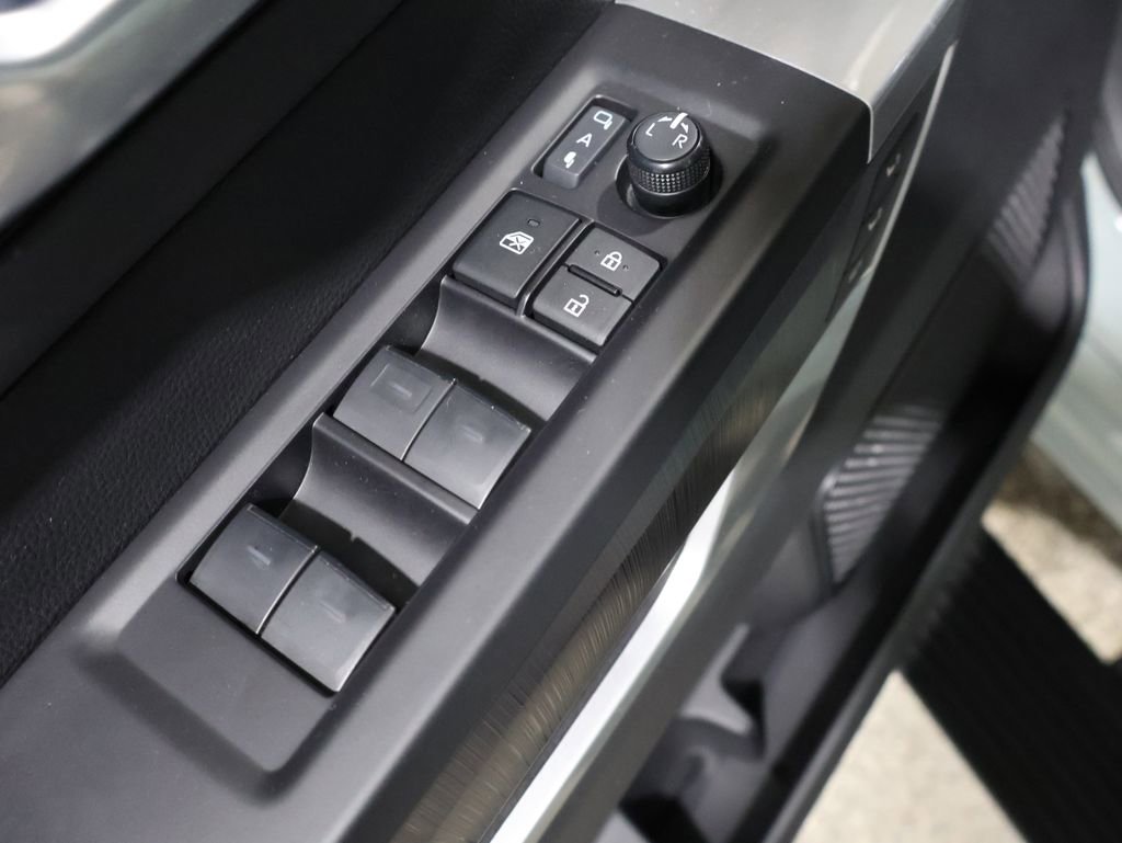 Used 2024 Toyota Tundra Platinum image 15