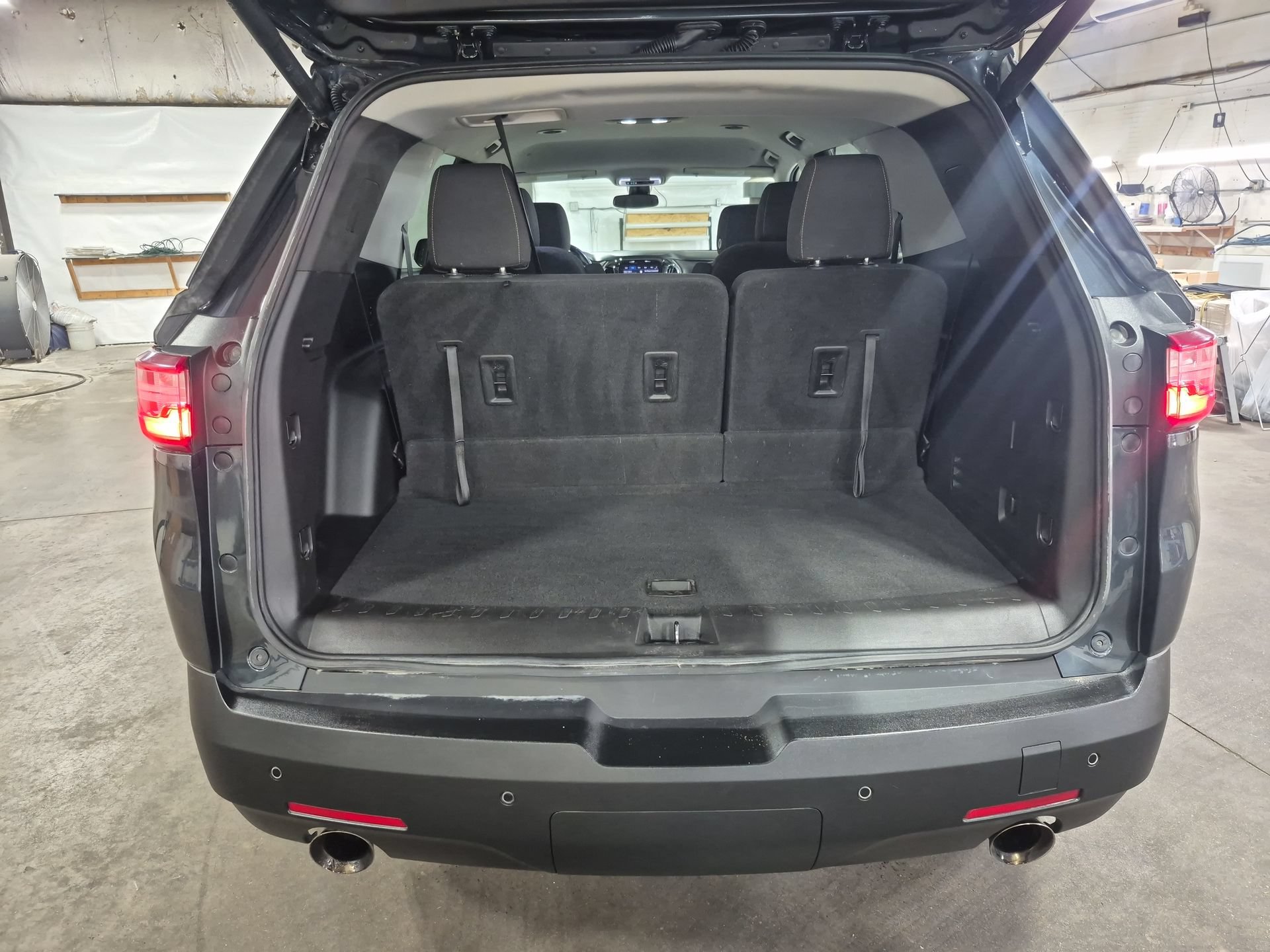 Certified 2021 Chevrolet Traverse LT FWD image 26