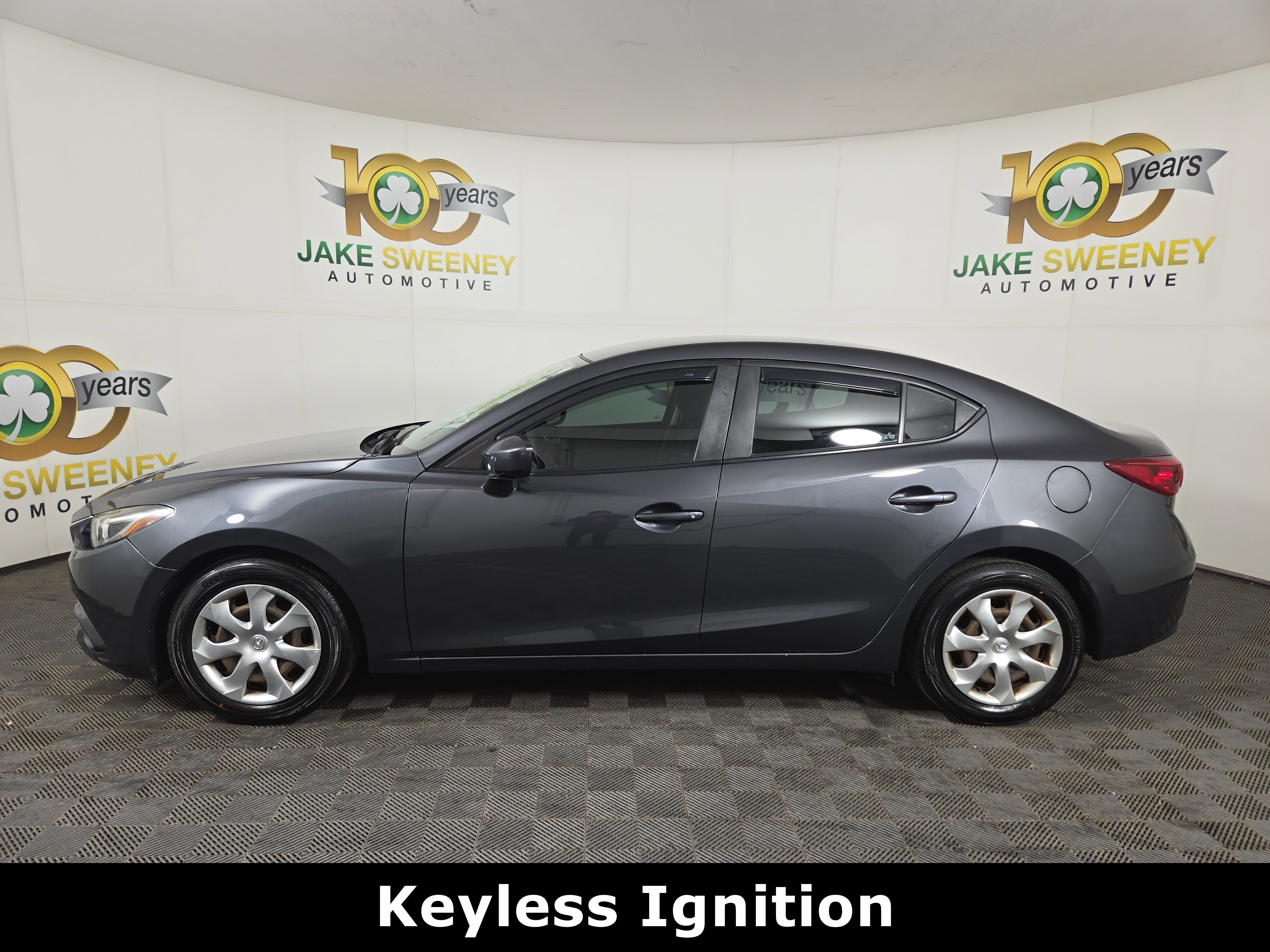 Used 2016 MAZDA MAZDA3 i Sport image 4
