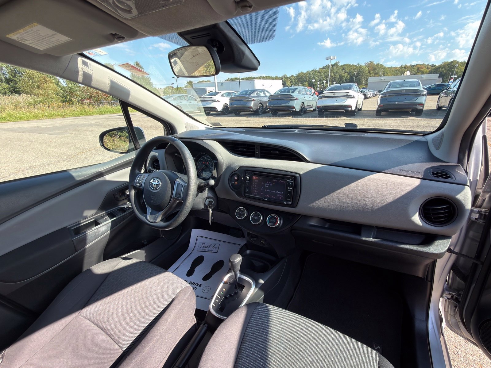 Used 2017 Toyota Yaris L FWD image 4