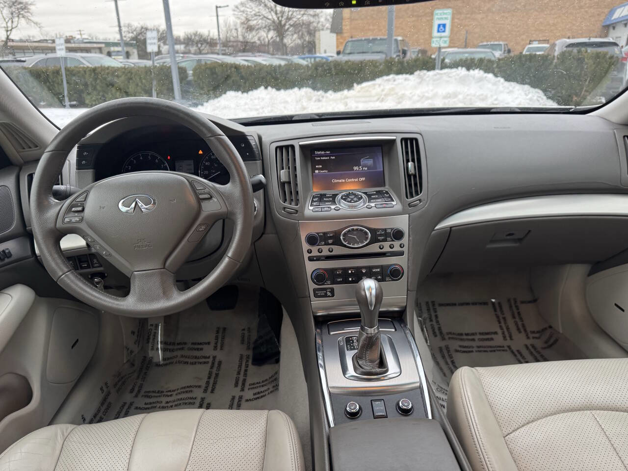 Used 2011 INFINITI G37 x w/ Premium Pkg image 24