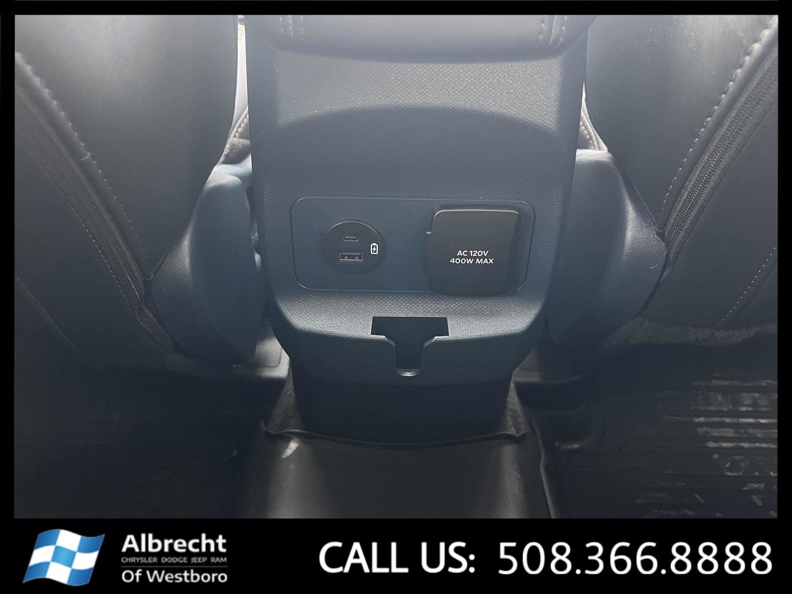 Used 2024 Ford Maverick Tremor w/ Tremor Off-Road Package image 24