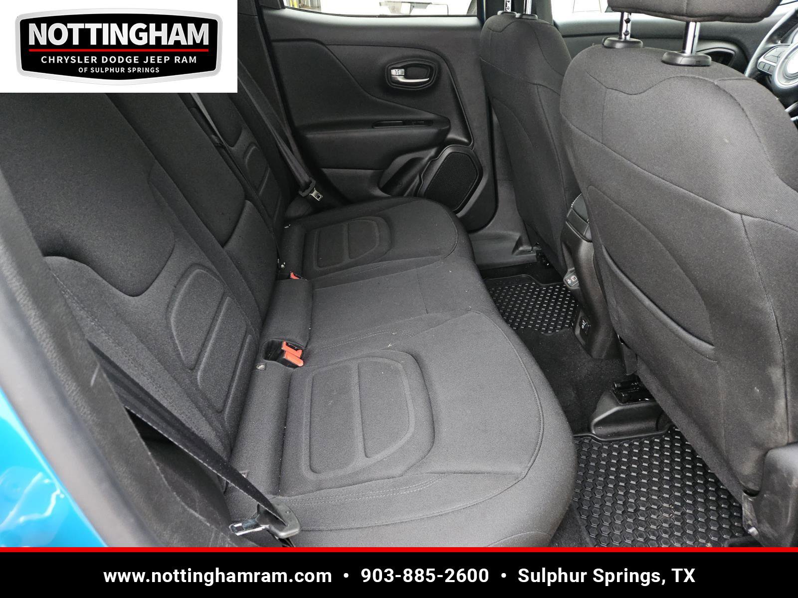 Used 2022 Jeep Renegade Latitude w/ Convenience Group AWD/4WD image 33