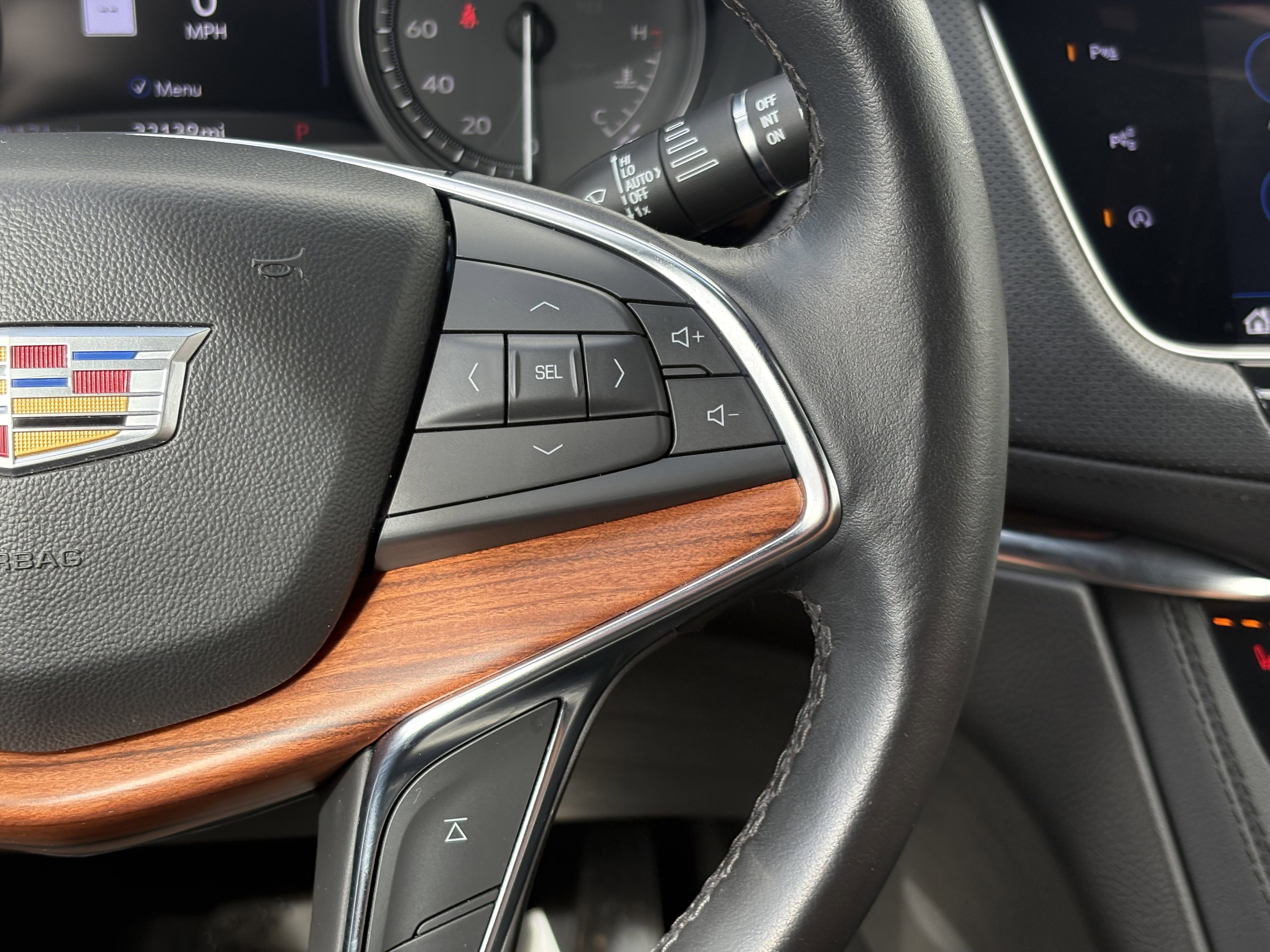 Certified 2023 Cadillac XT5 Premium Luxury w/ Technology Package image 19