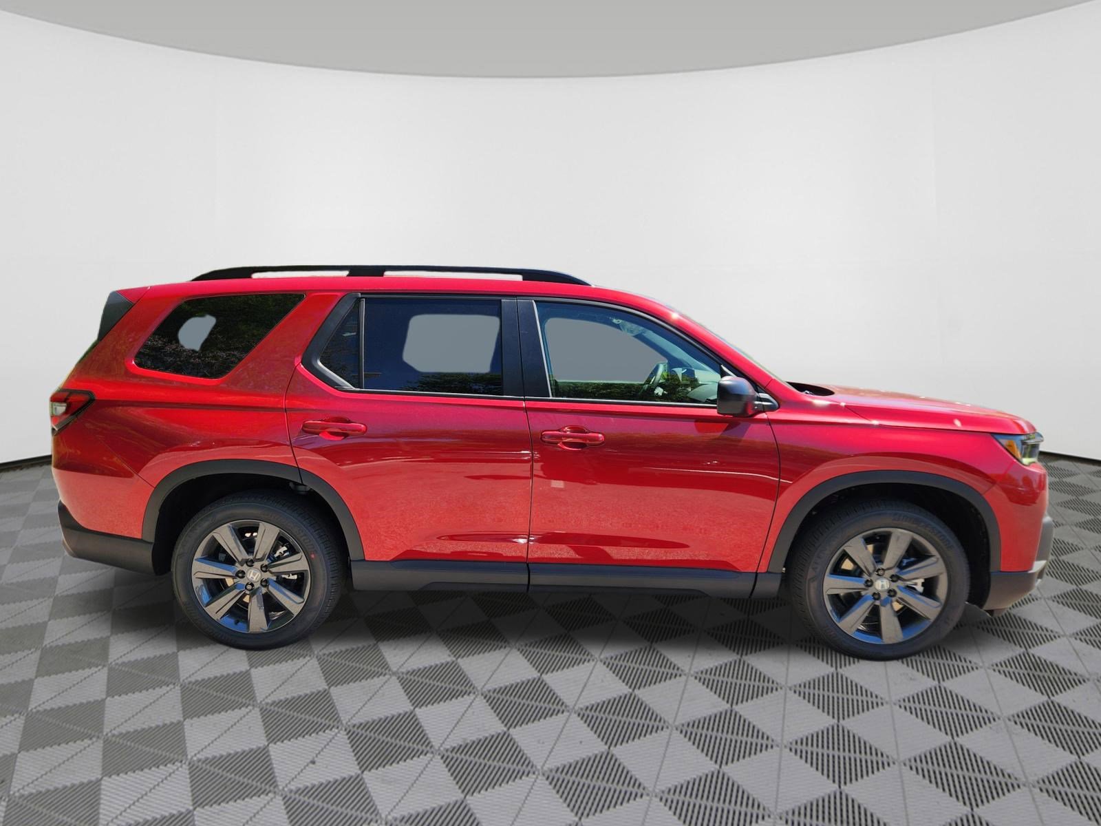 New 2026 Honda Pilot Sport image 6