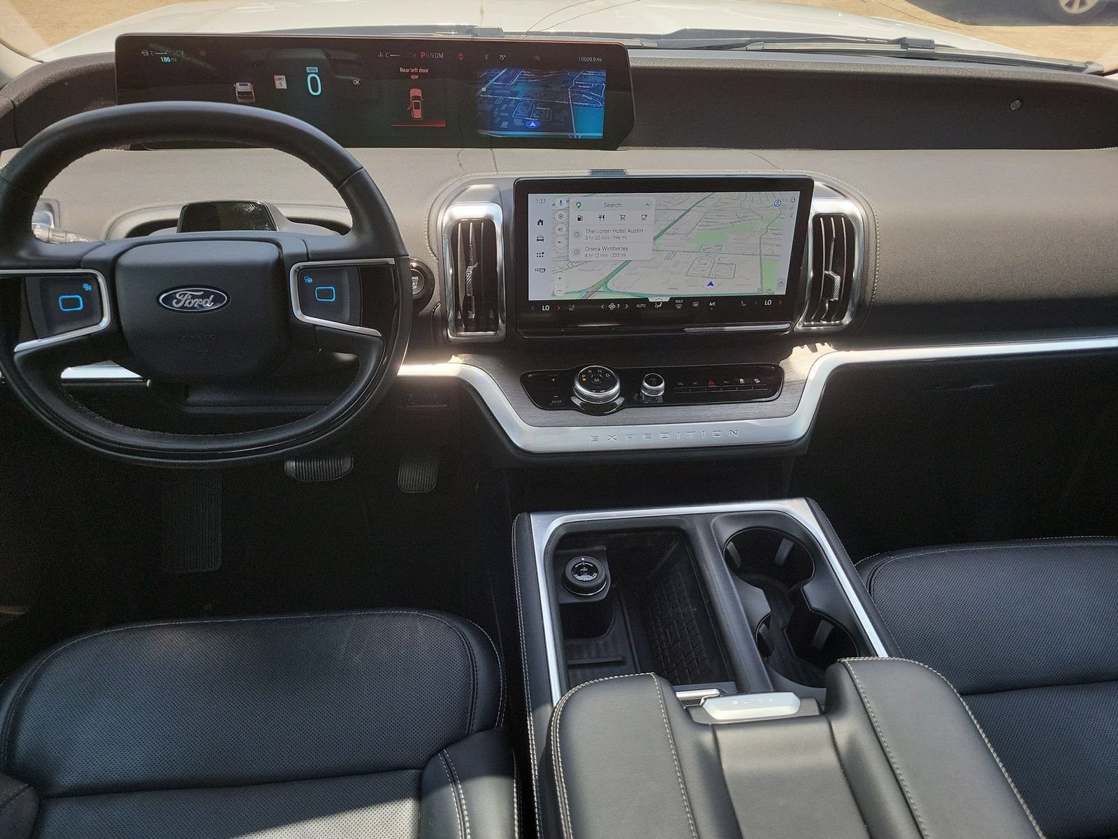 Used 2025 Ford Expedition Max Platinum AWD/4WD image 21