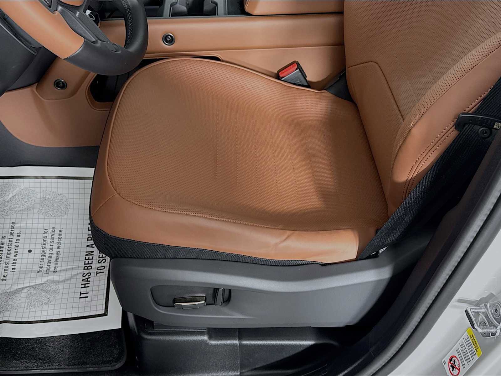 New 2026 Land Rover Defender 110 OCTA image 21