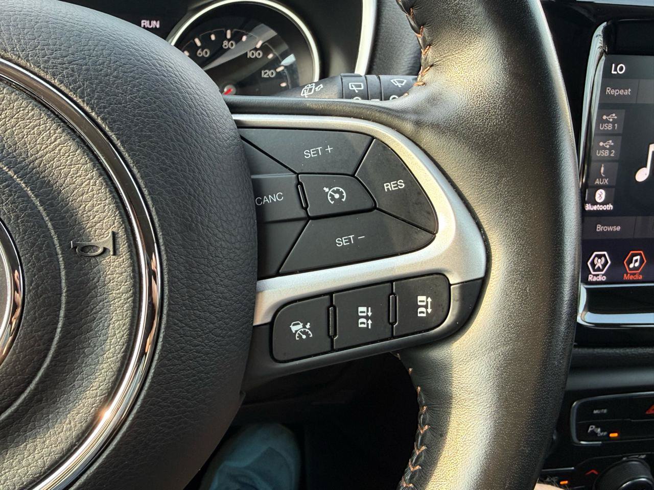 Used 2021 Jeep Compass Limited AWD/4WD image 16
