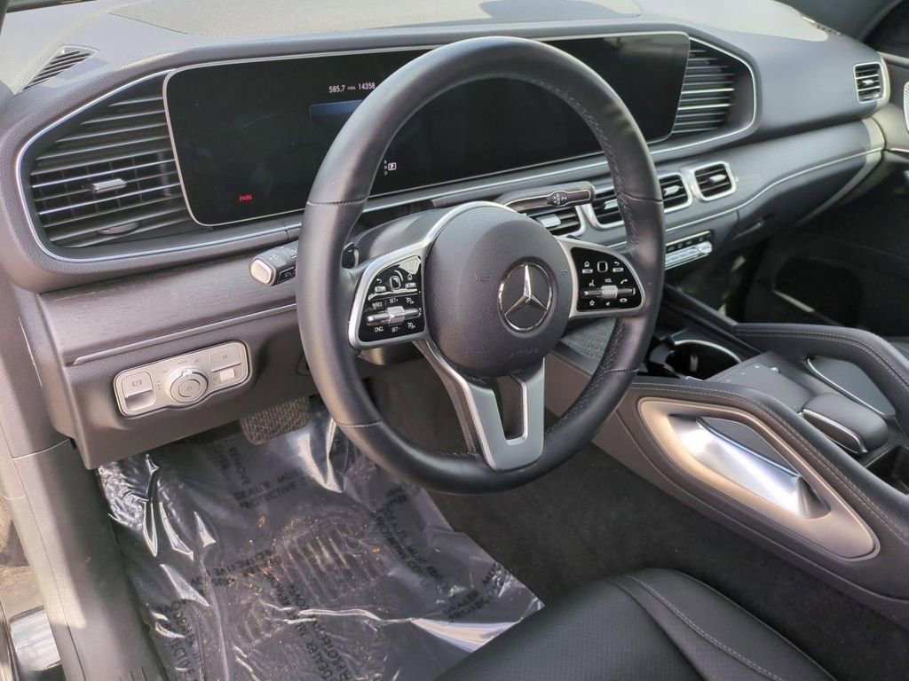 Used 2021 Mercedes-Benz GLE 350 4MATIC image 11
