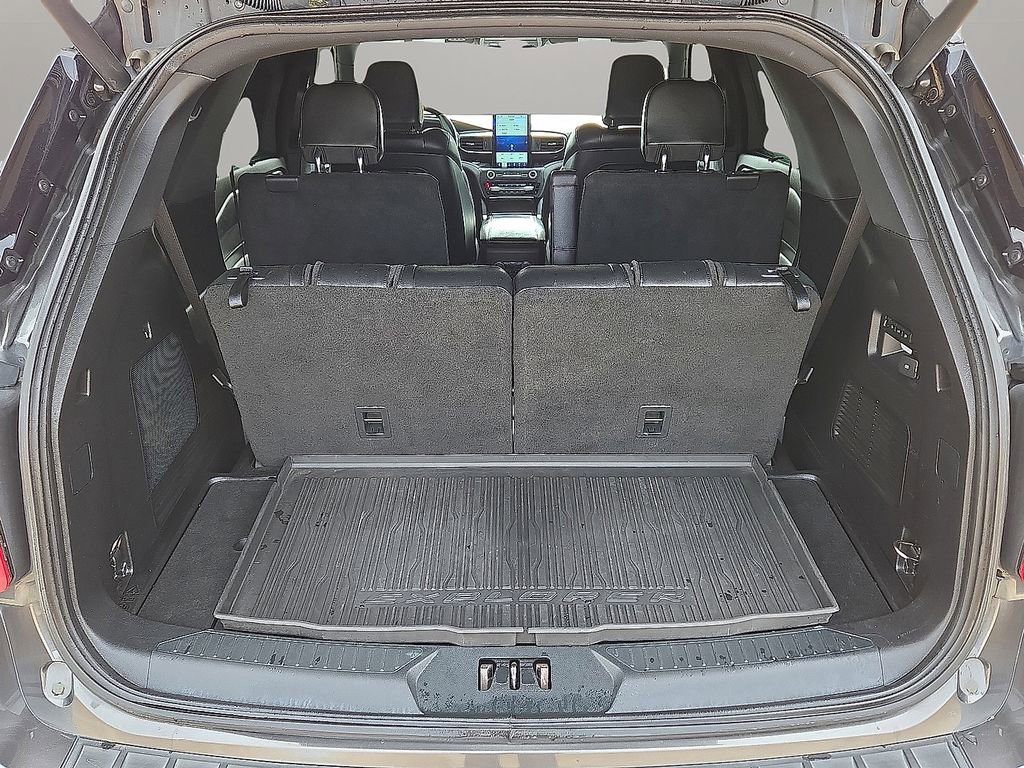 Used 2020 Ford Explorer ST w/ Premium Technology Package image 14