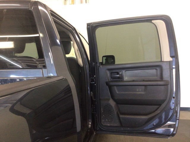 Used 2018 RAM 2500 Tradesman w/ Popular Equipment Group AWD/4WD image 11