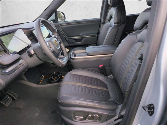Used 2026 Rivian R1S Adventure image 16