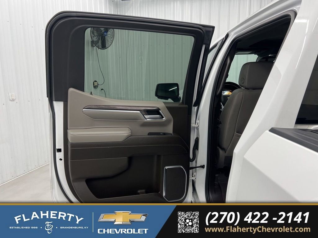 Used 2023 Chevrolet Silverado 1500 LTZ w/ LTZ Premium Package image 10