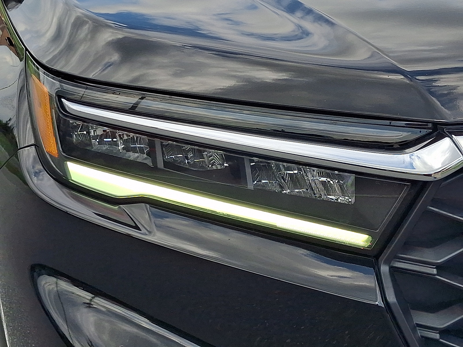 Certified 2023 Honda Pilot EX-L image 9