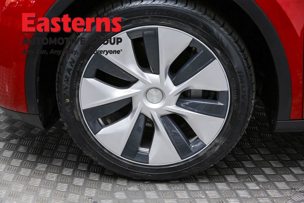 Used 2020 Tesla Model Y Performance image 30